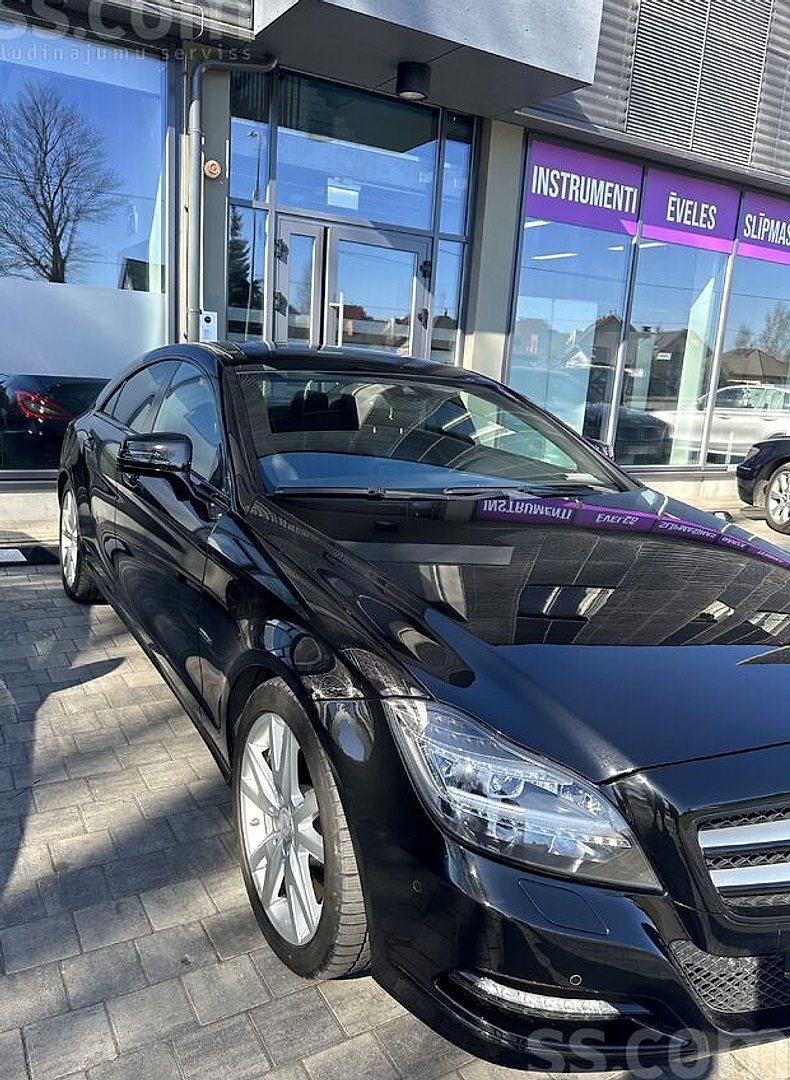 Mercedes-Benz CLS350 — foto 2