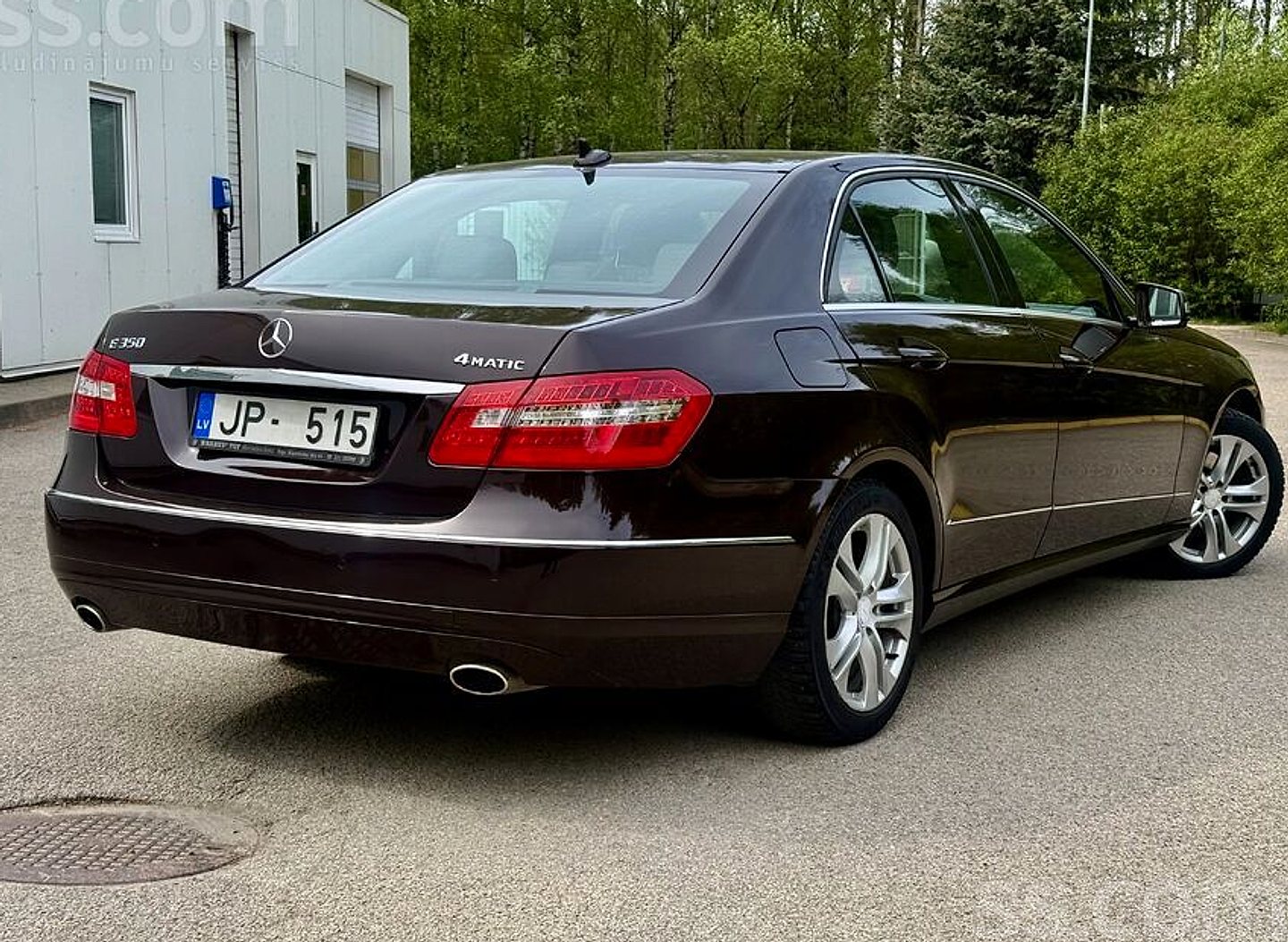 Mercedes-Benz E350 — foto 5