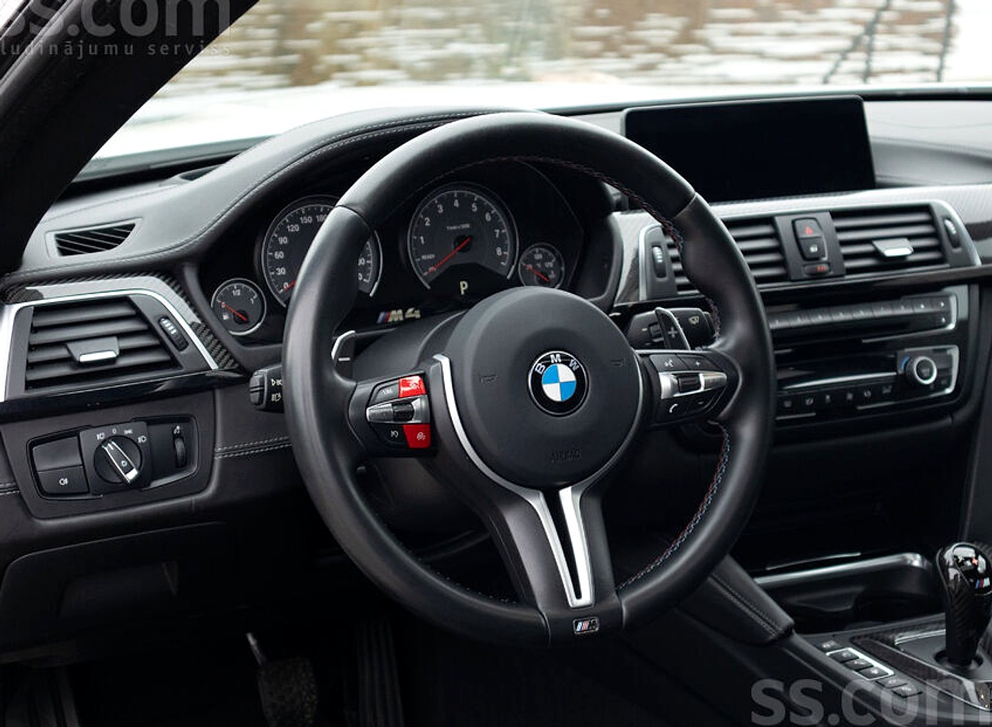 BMW M4 — foto 4