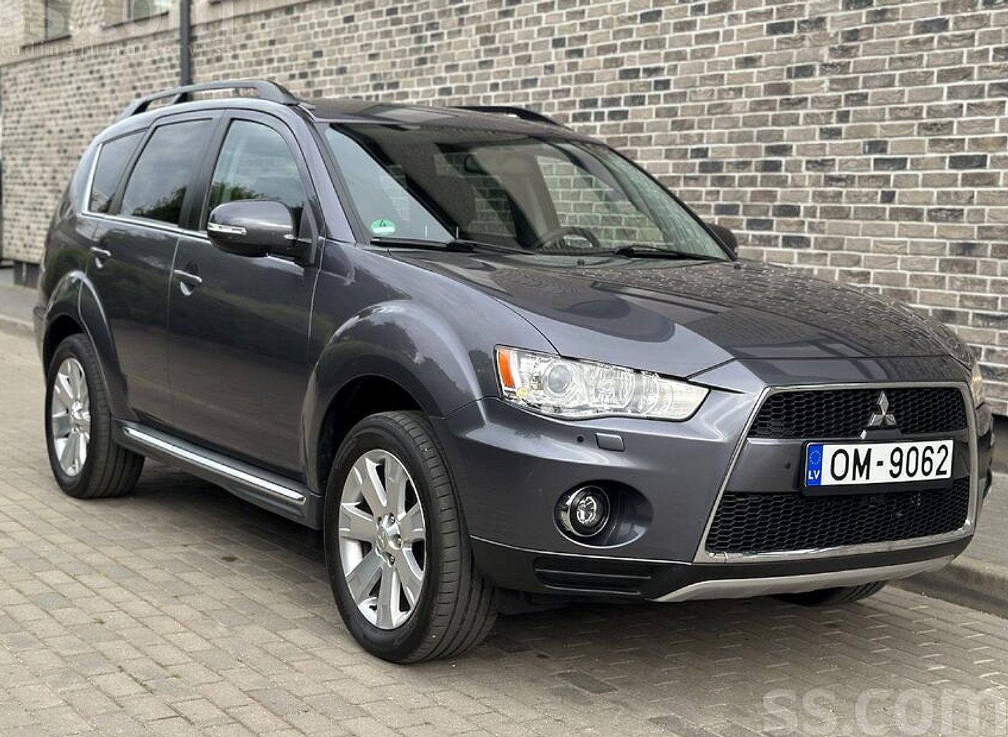 Mitsubishi Outlander, 2011. gads