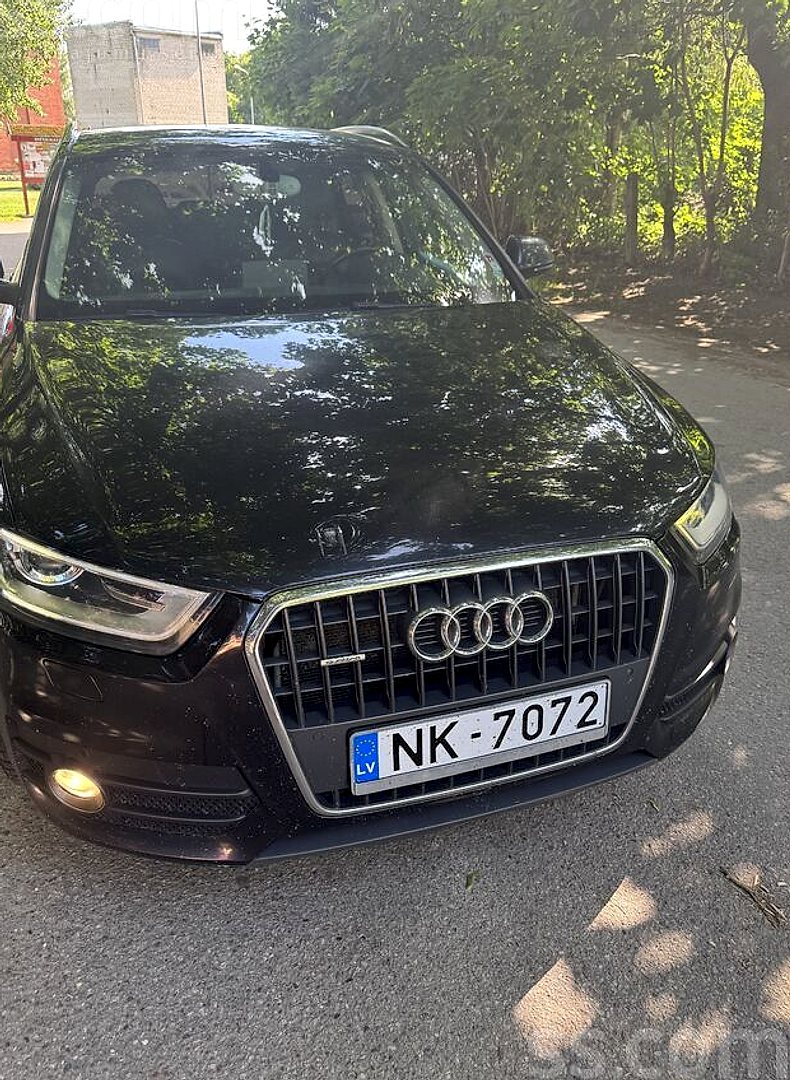 Audi Q3, 2011. gads