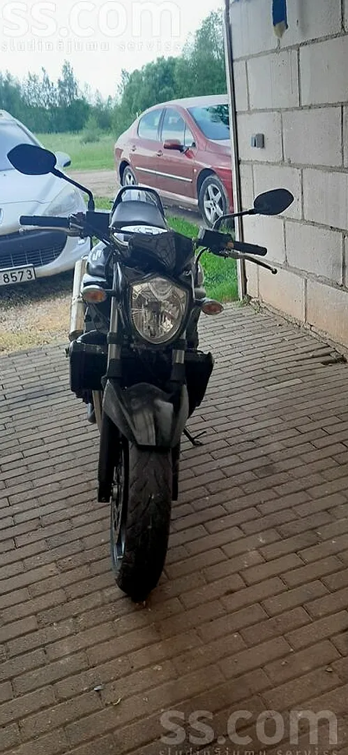 Suzuki Gsf650A, 2009. gads
