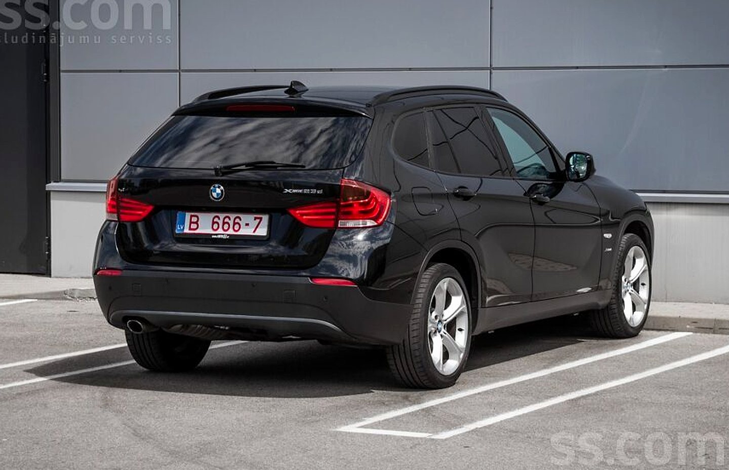 BMW X1 — foto 4