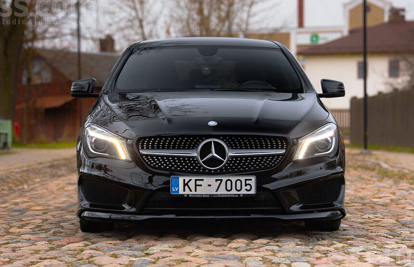 Mercedes-Benz CLA200 — foto 3