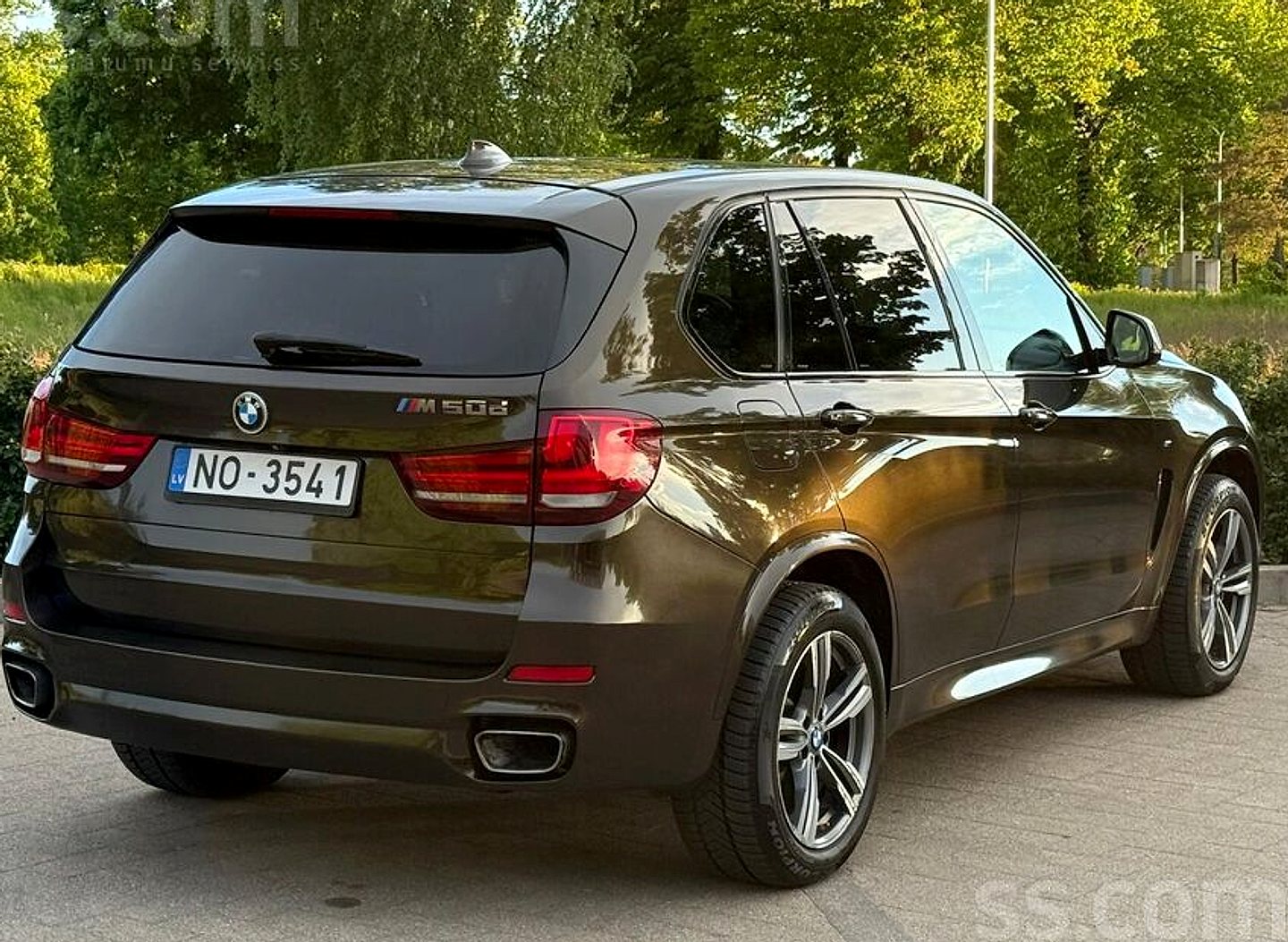 BMW X5 — foto 6