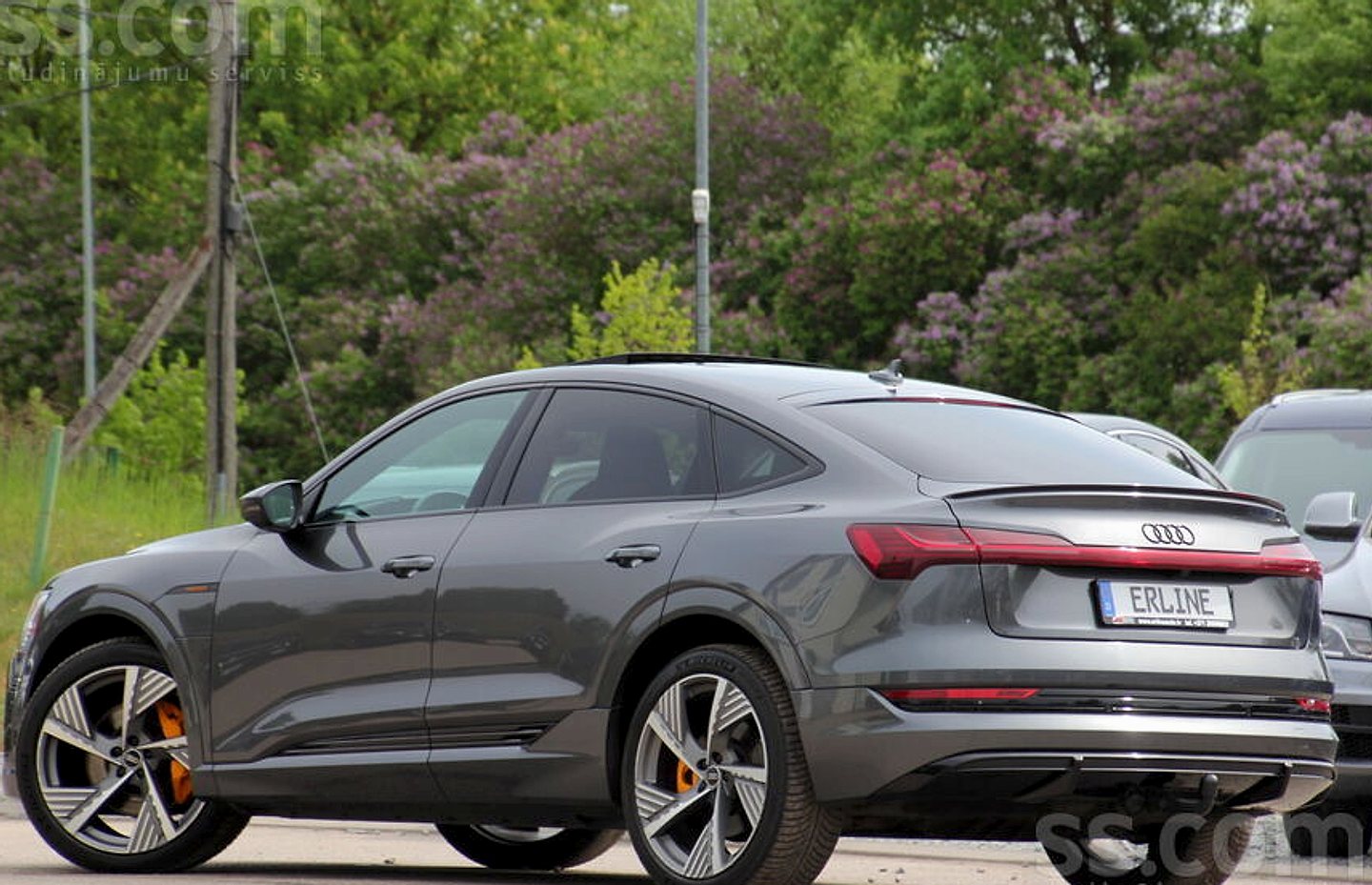 Audi E-tron — foto 4