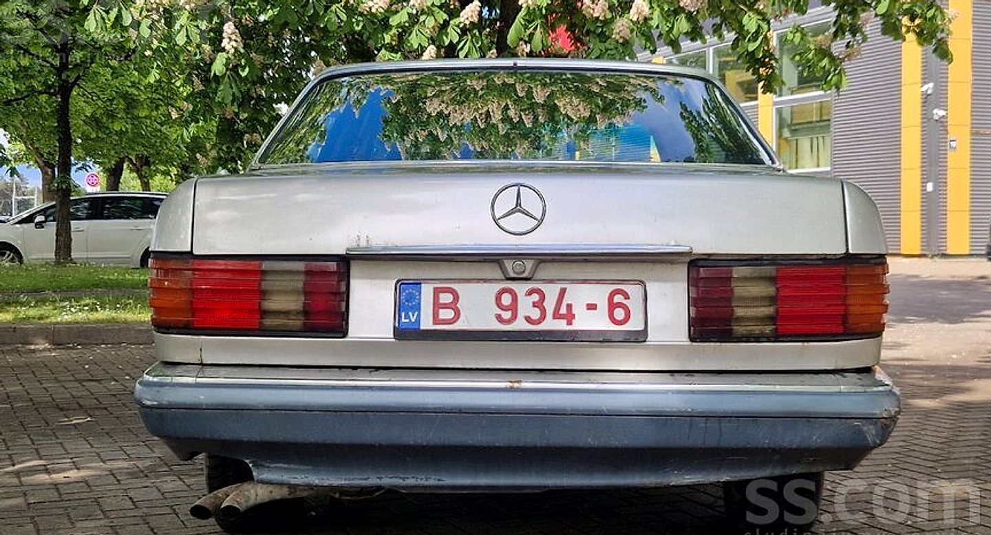 Mercedes-Benz S300 — foto 6