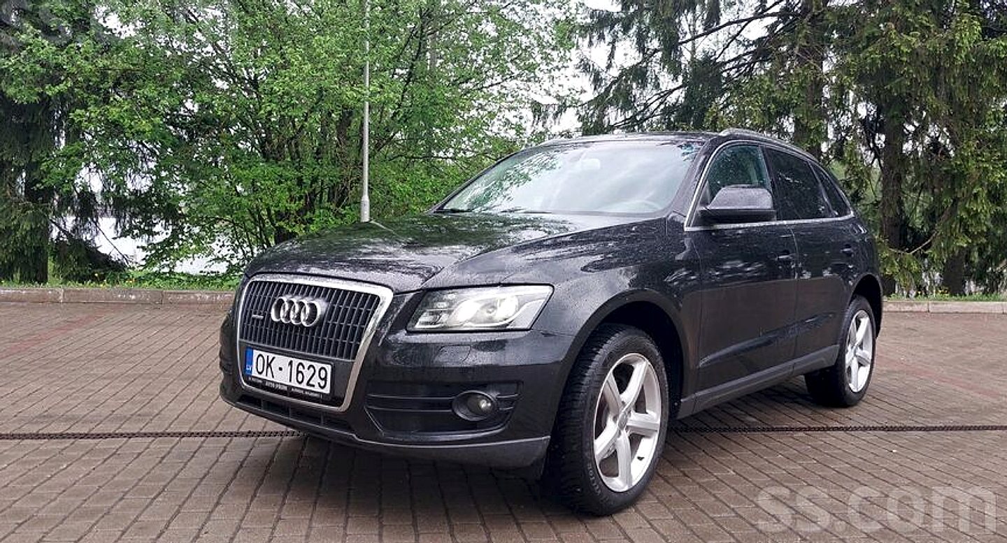 Audi Q5, 2010. gads