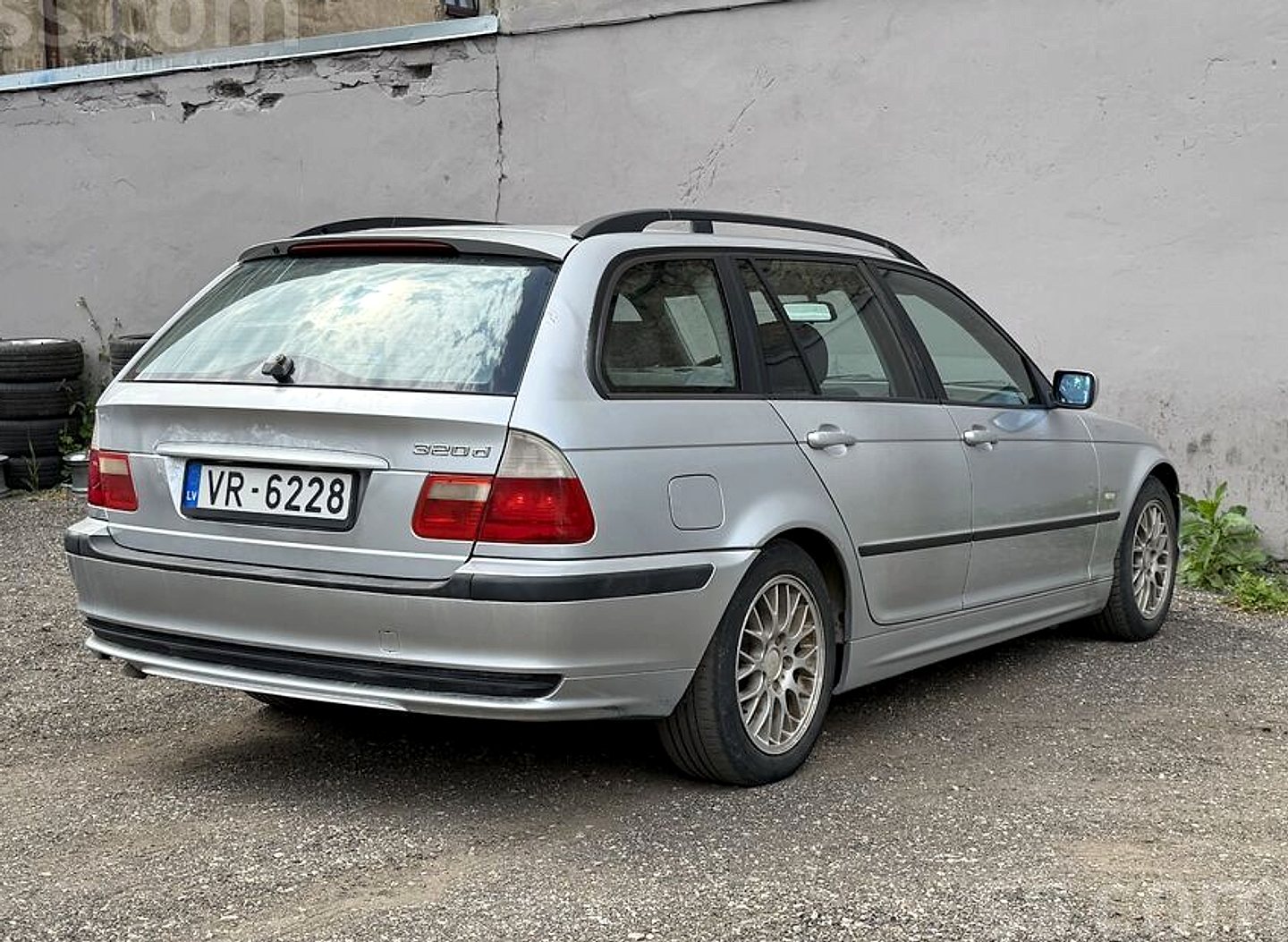 BMW 320 — foto 4