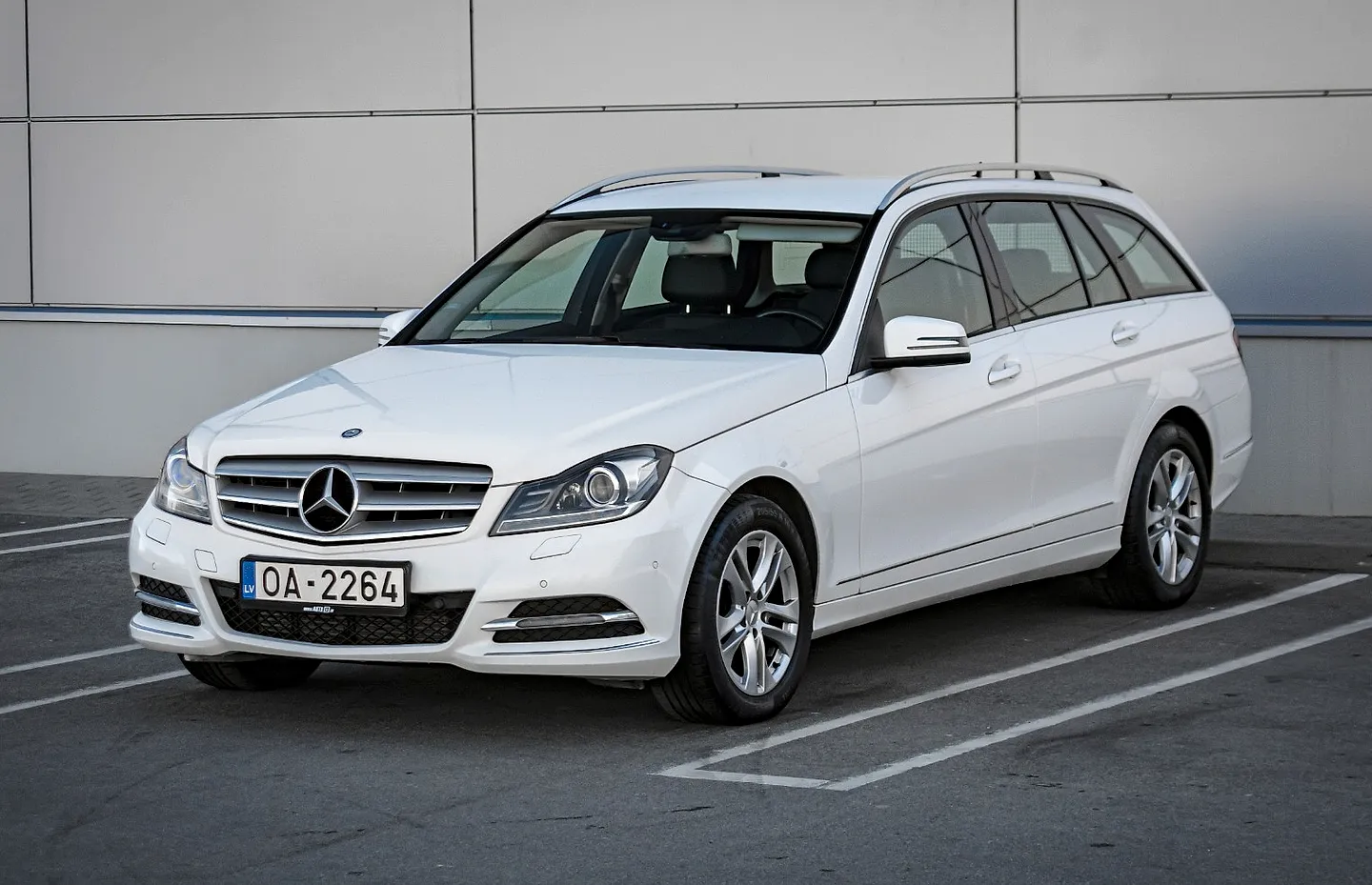 Mercedes-Benz Benz C 180, 2013. gads