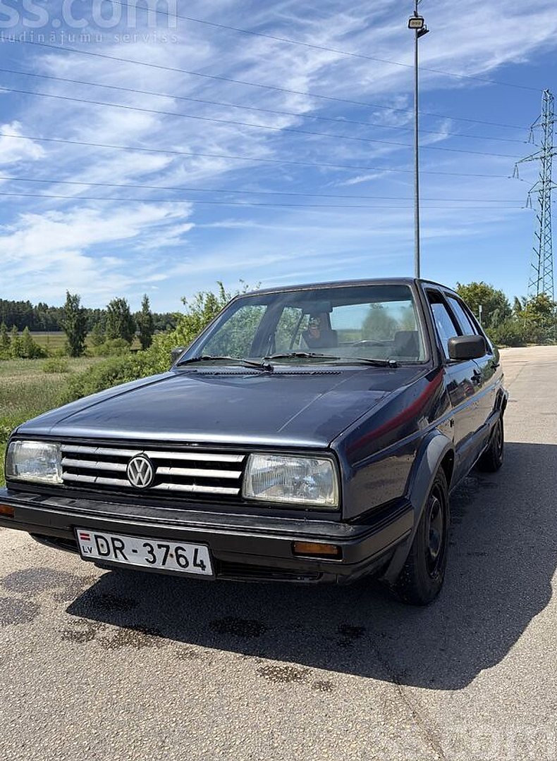 Volkswagen Jetta, 1988. gads