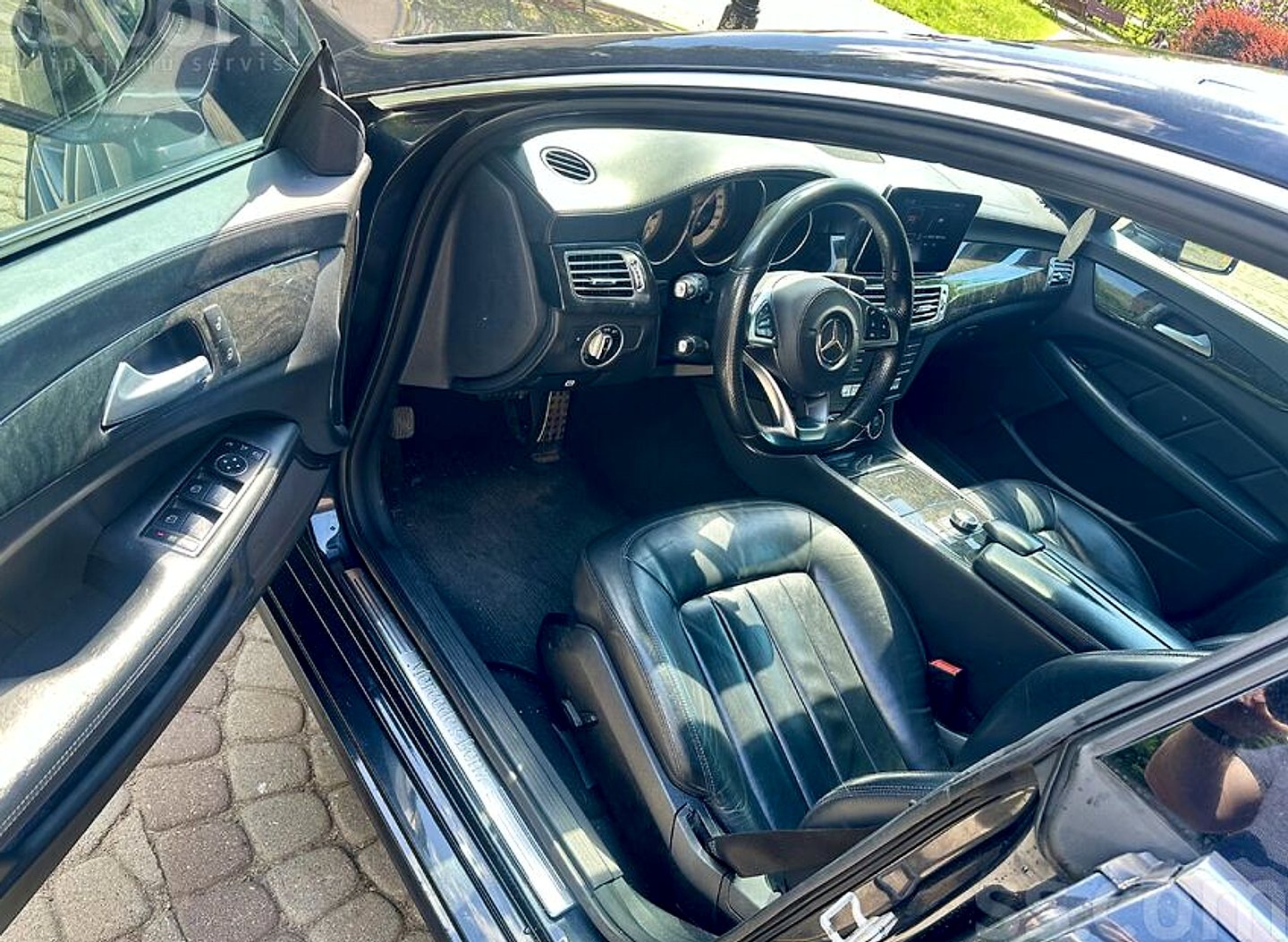 Mercedes-Benz CLS350 — foto 6