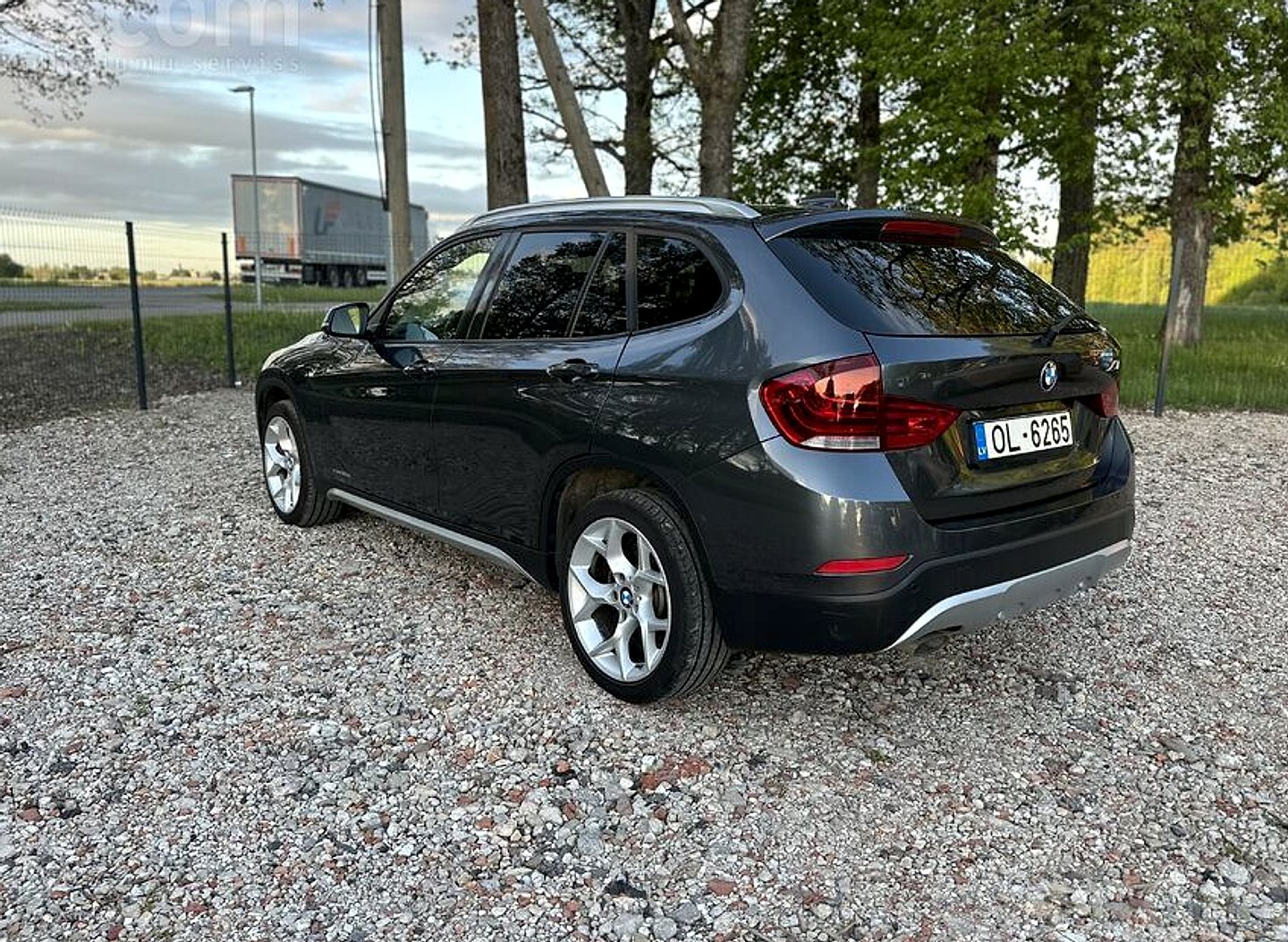 BMW X1 — foto 5