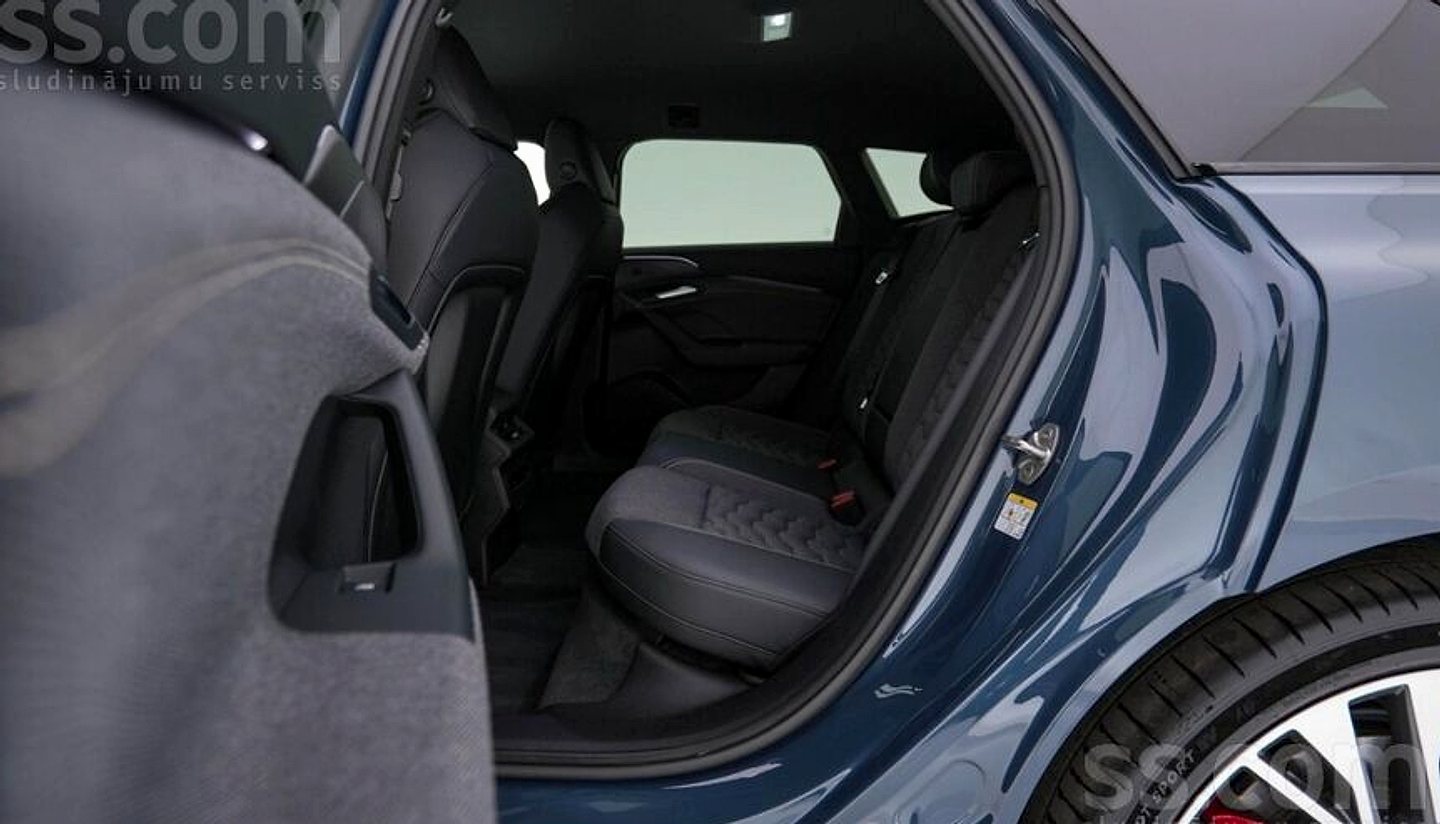 Audi E-tron — foto 5