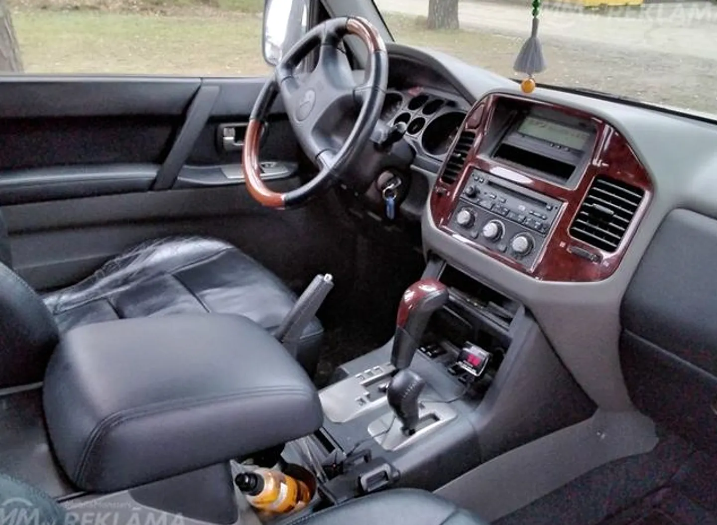 Mitsubishi Pajero, 2004. gads