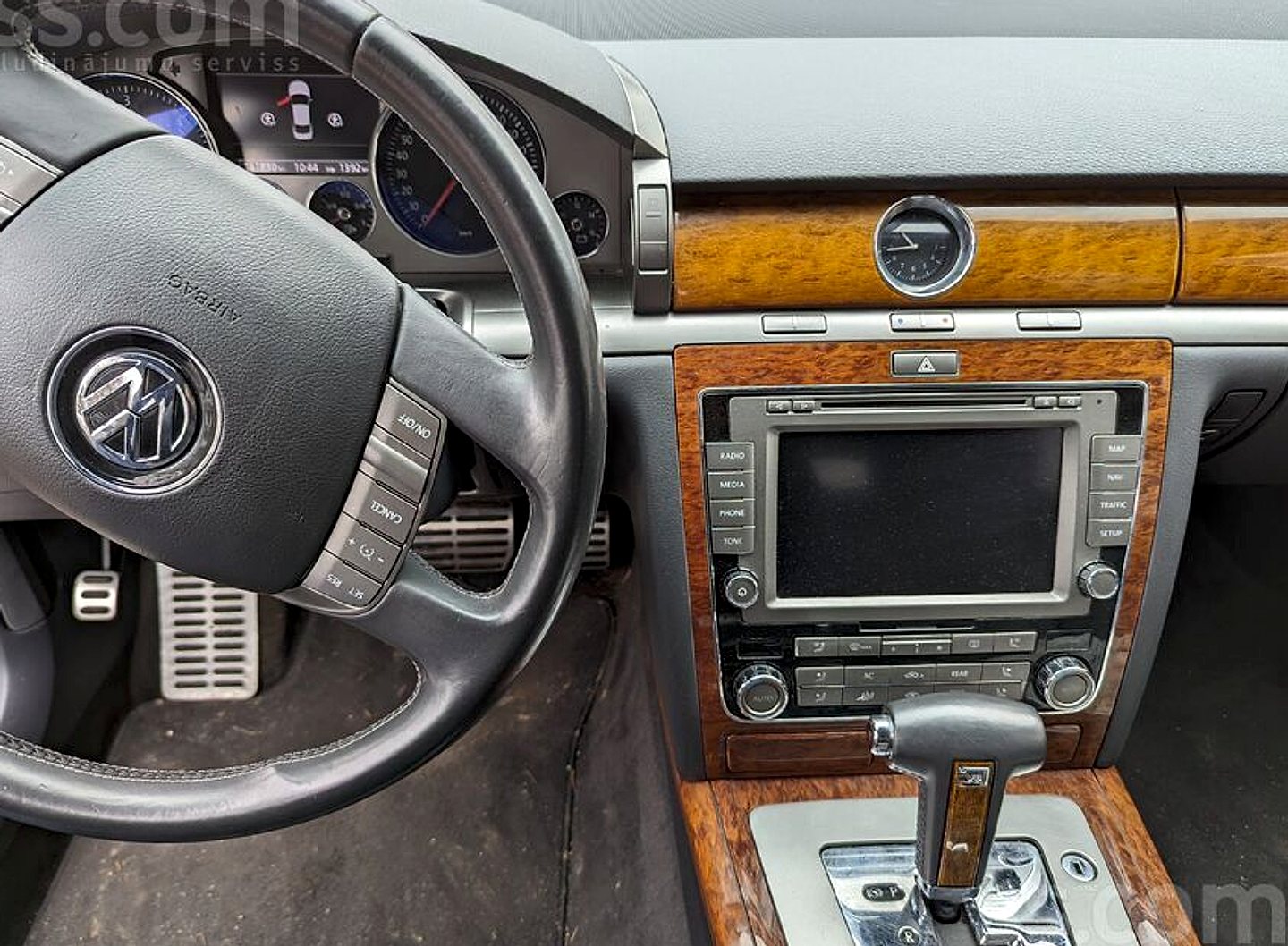 Volkswagen Phaeton — foto 4