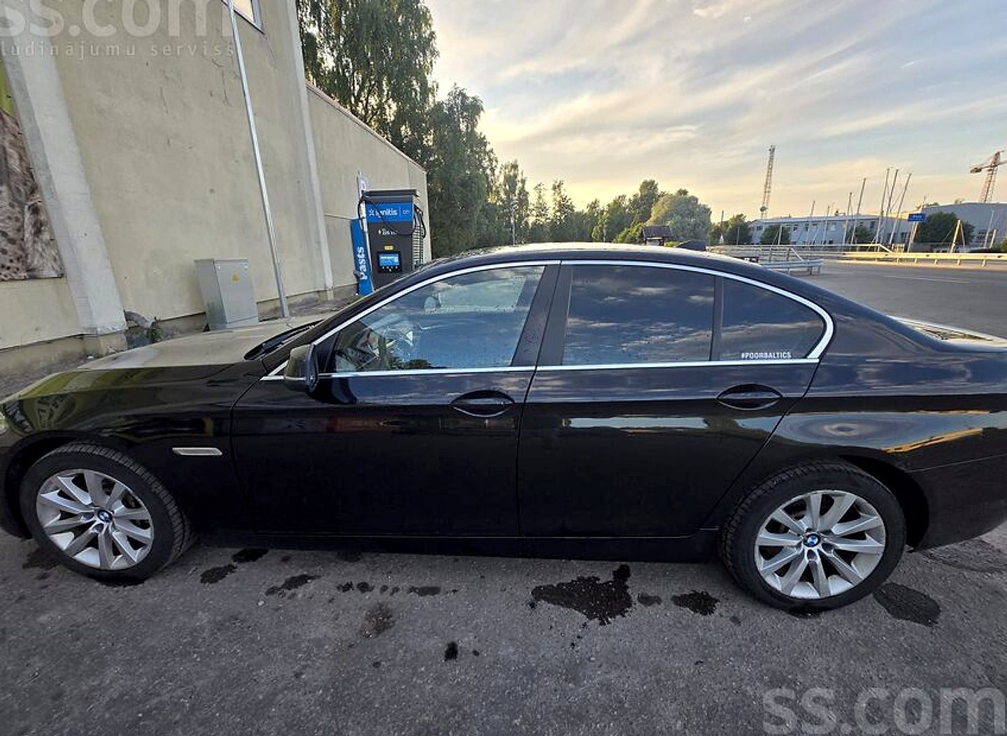 BMW 528 — foto 5