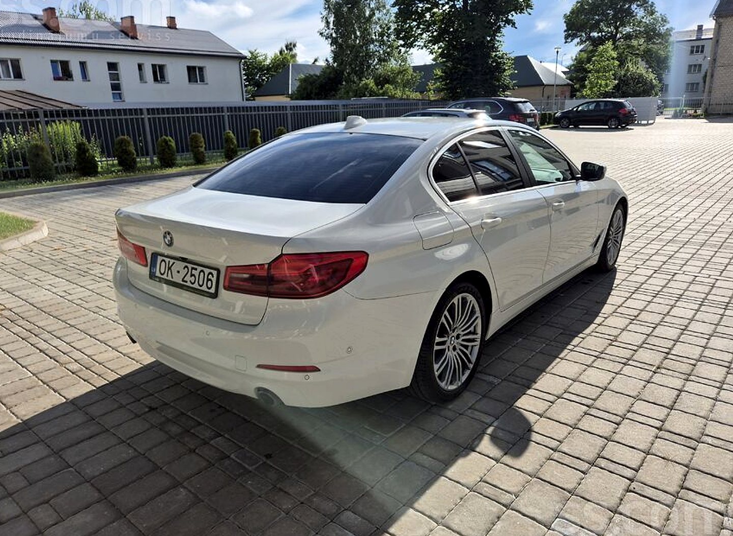 BMW 530 — foto 3