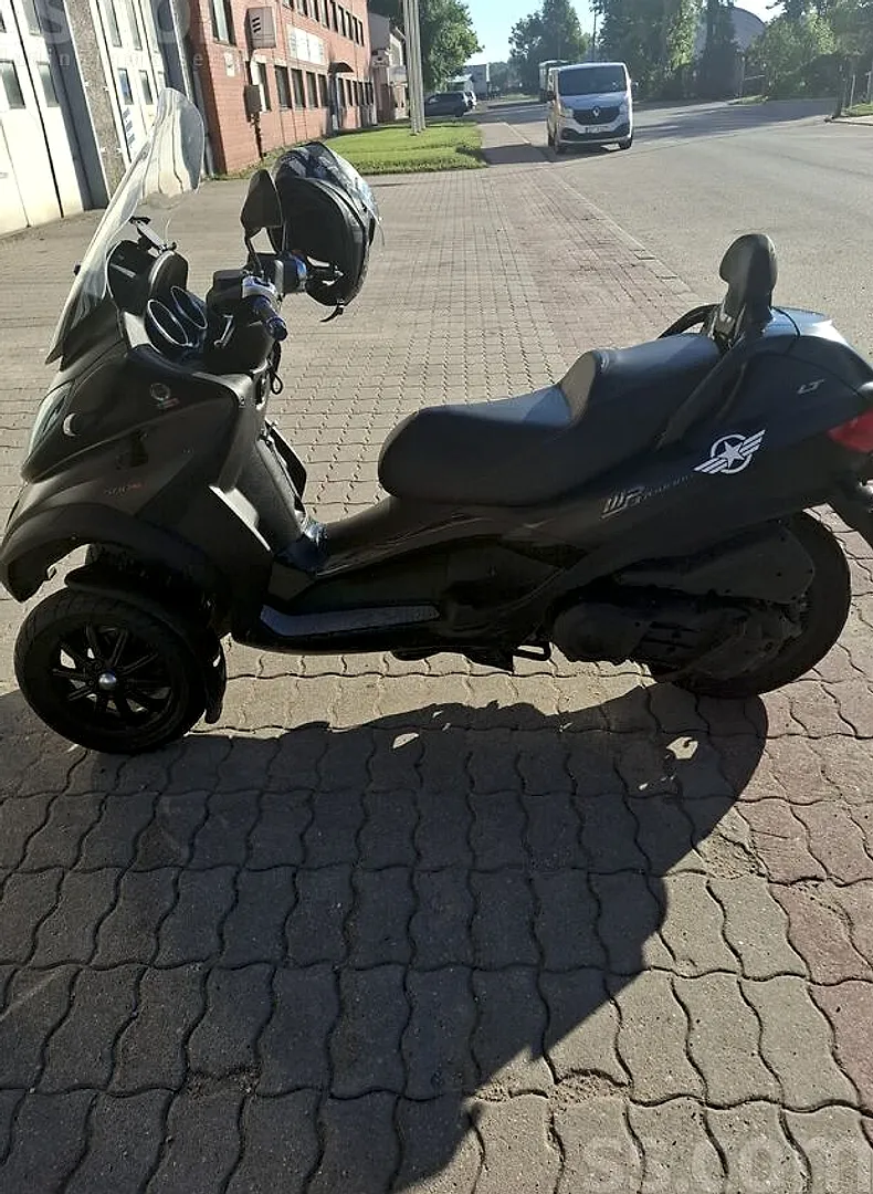Piaggio Mp3, 2012. gads