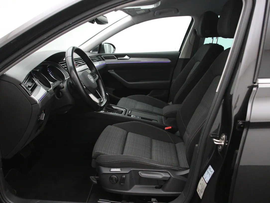 Volkswagen Passat B8 — foto 5