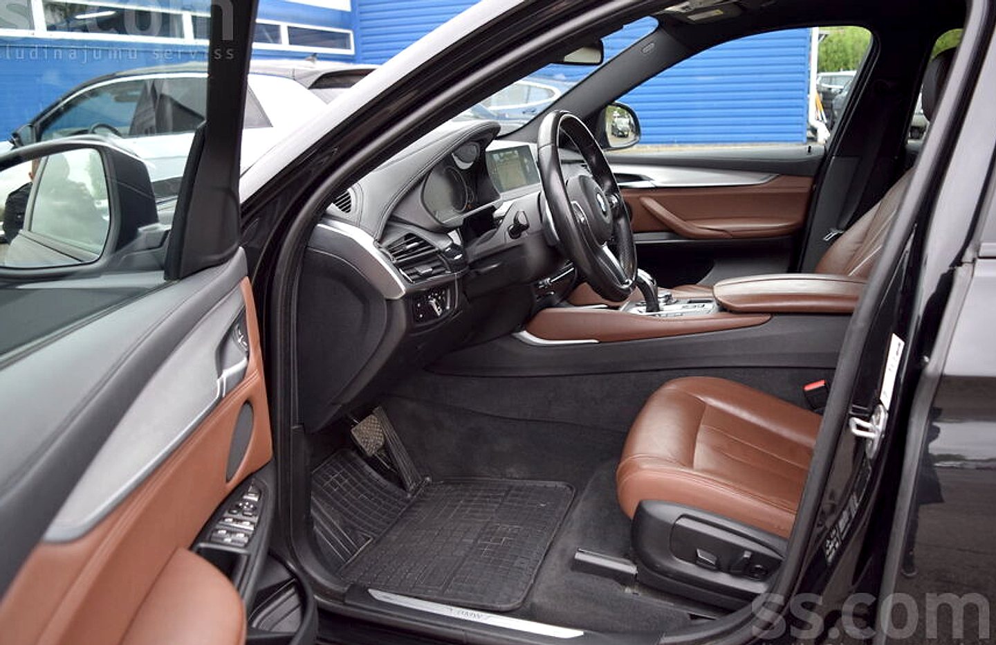 BMW X6 — foto 3