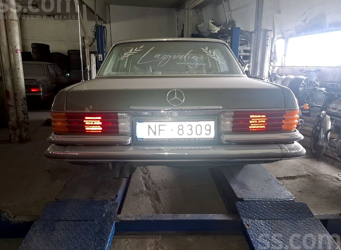 Mercedes-Benz 280 — foto 6