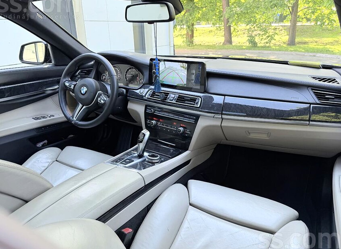 BMW 730 — foto 5