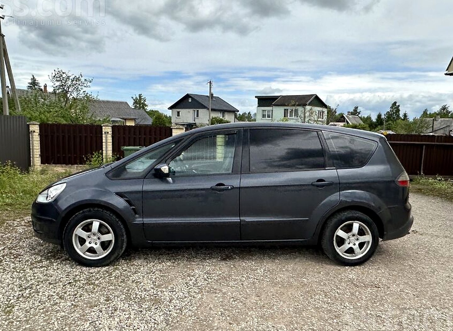 Ford S-Max — foto 2