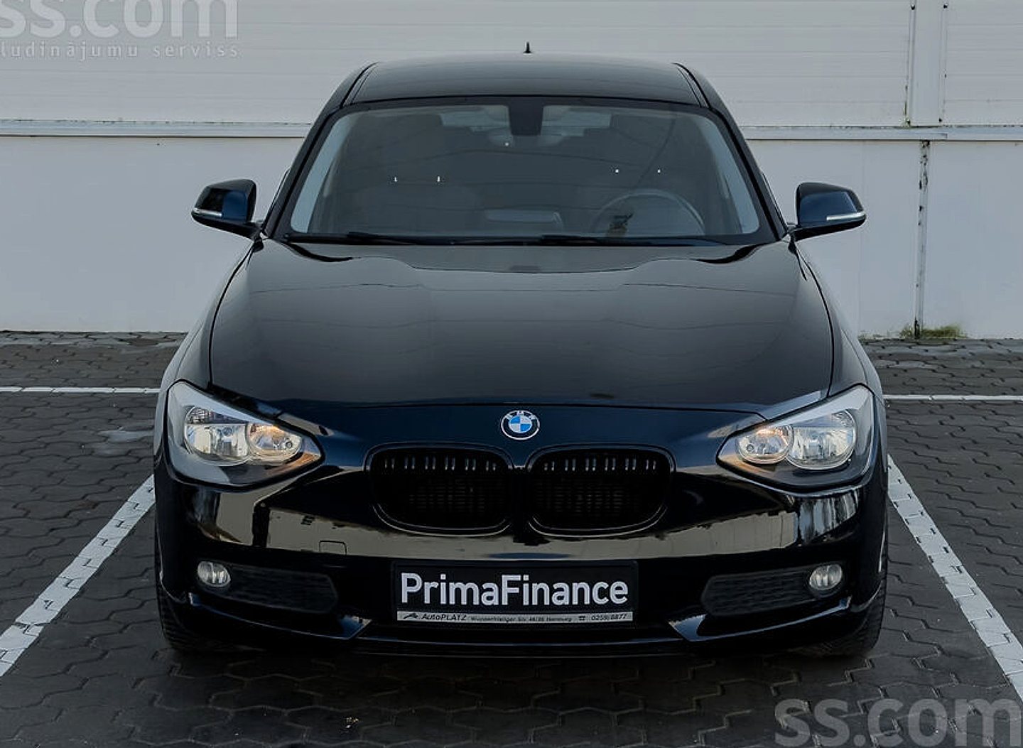 BMW 118 — foto 6