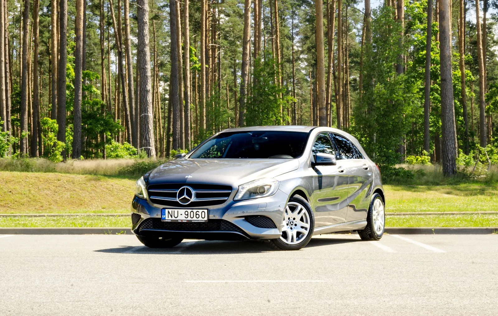 Mercedes-Benz BENZ A180, 2012. gads