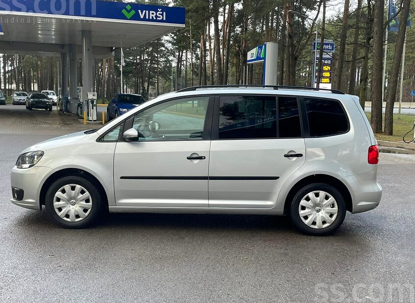 Volkswagen Touran — foto 2
