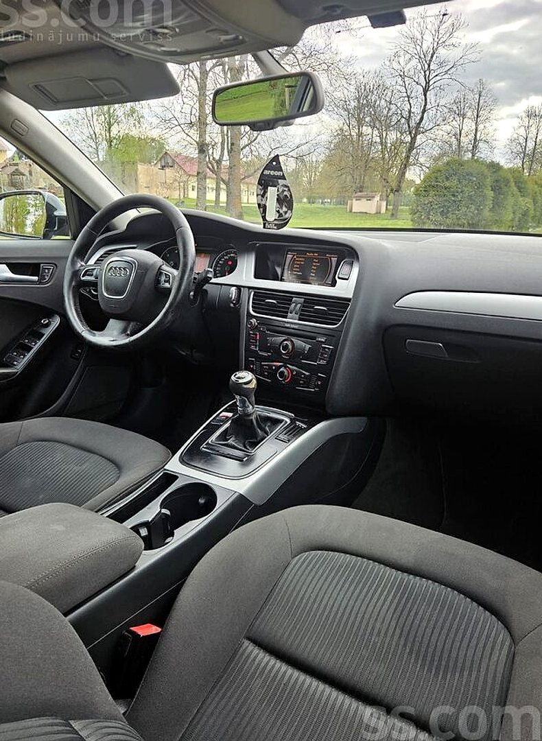 Audi A4 — foto 2