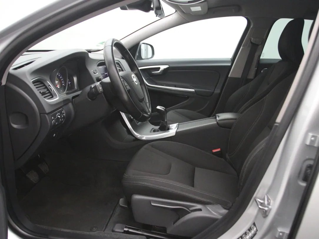 Volvo V60 — foto 5