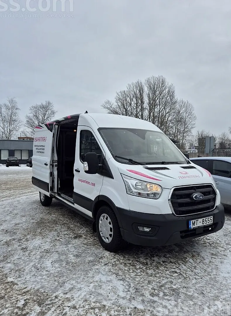 Ford Transit, 2021. gads