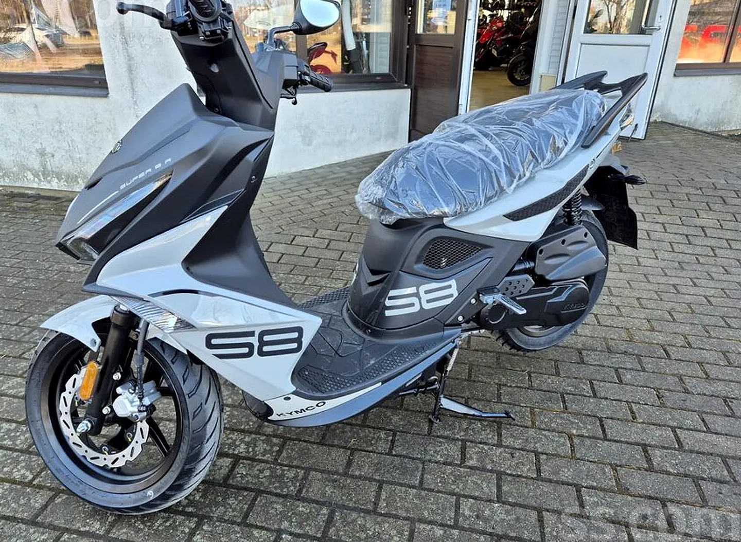 Kymco Super 8 r, 2026. gads