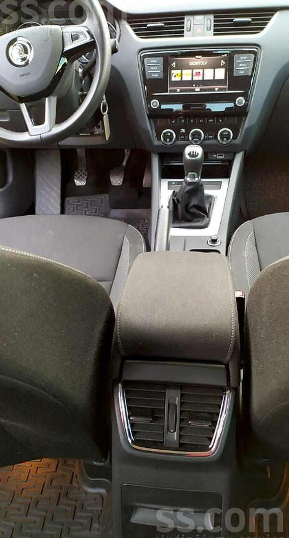 Škoda Octavia — foto 5