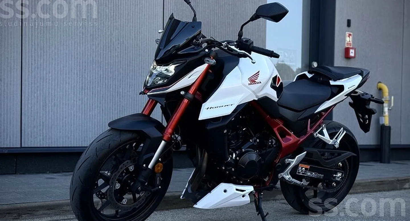 Honda Cb750, 2024. gads