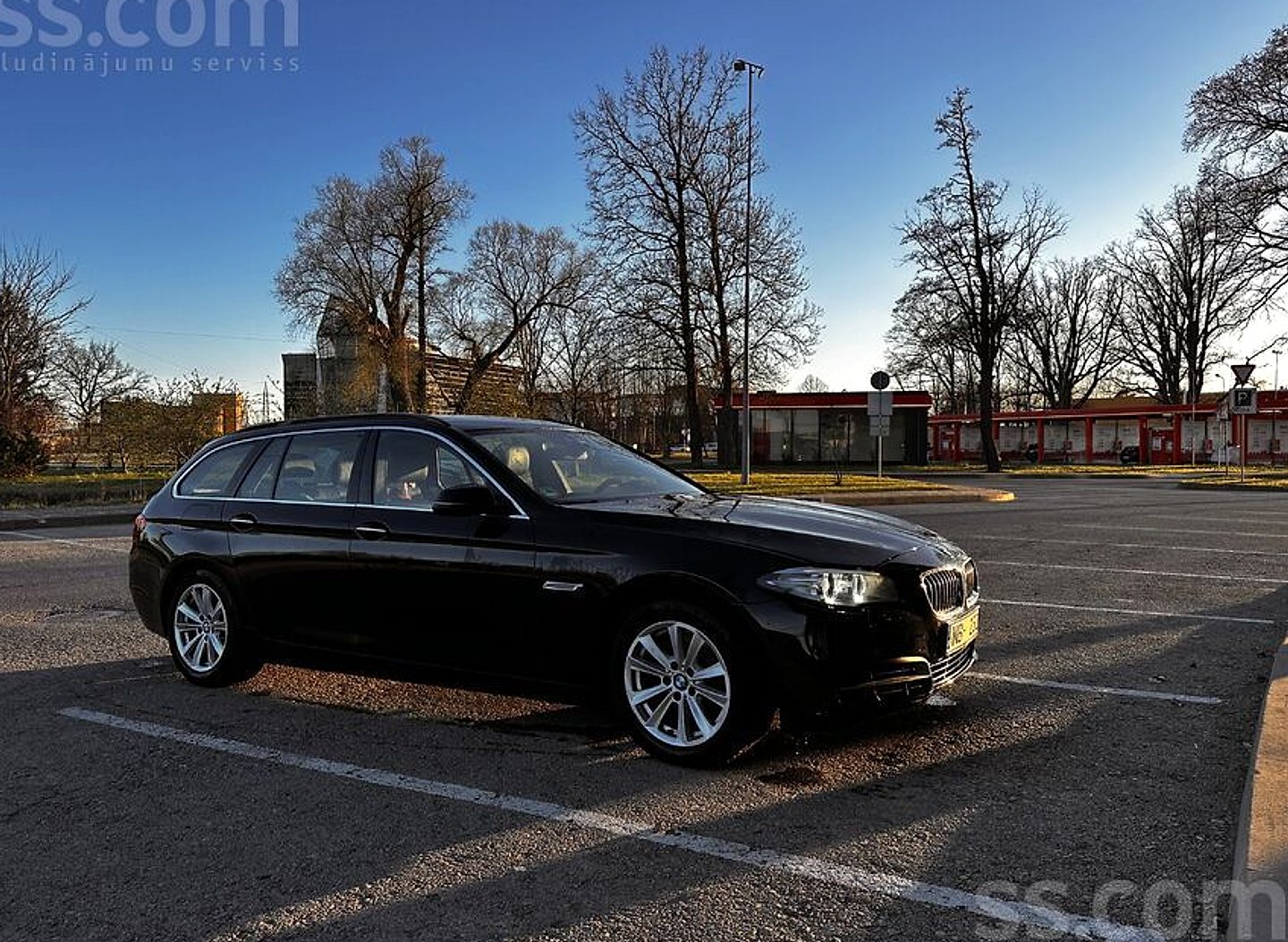BMW 520 — foto 5