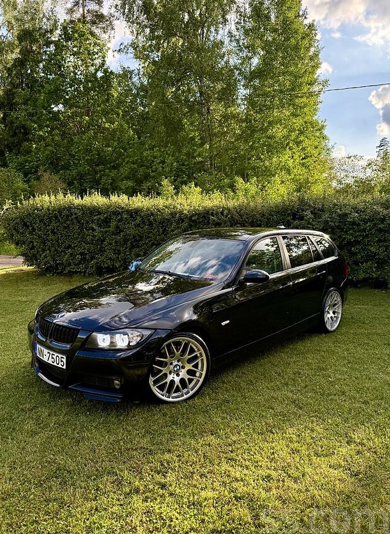 BMW 330 — foto 2