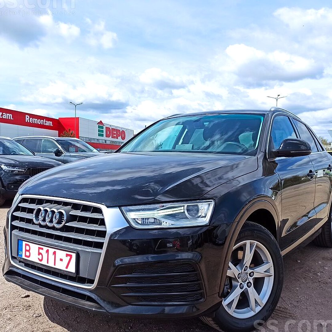 Audi Q3, 2017. gads