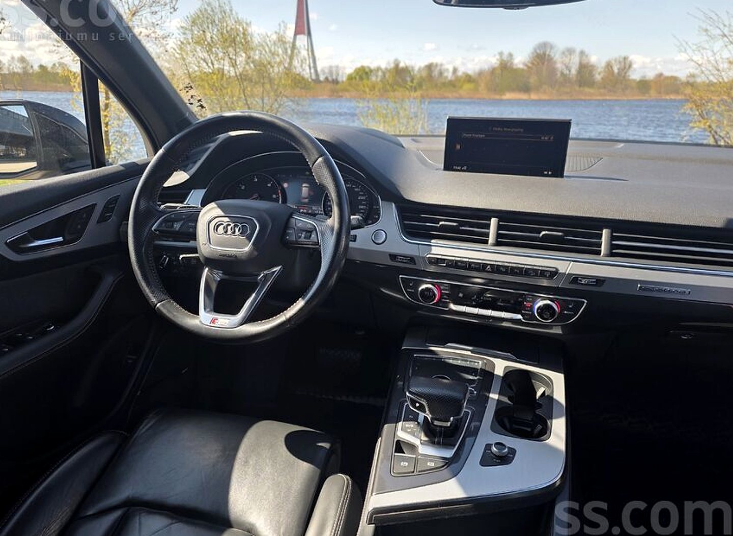 Audi Q7 — foto 5