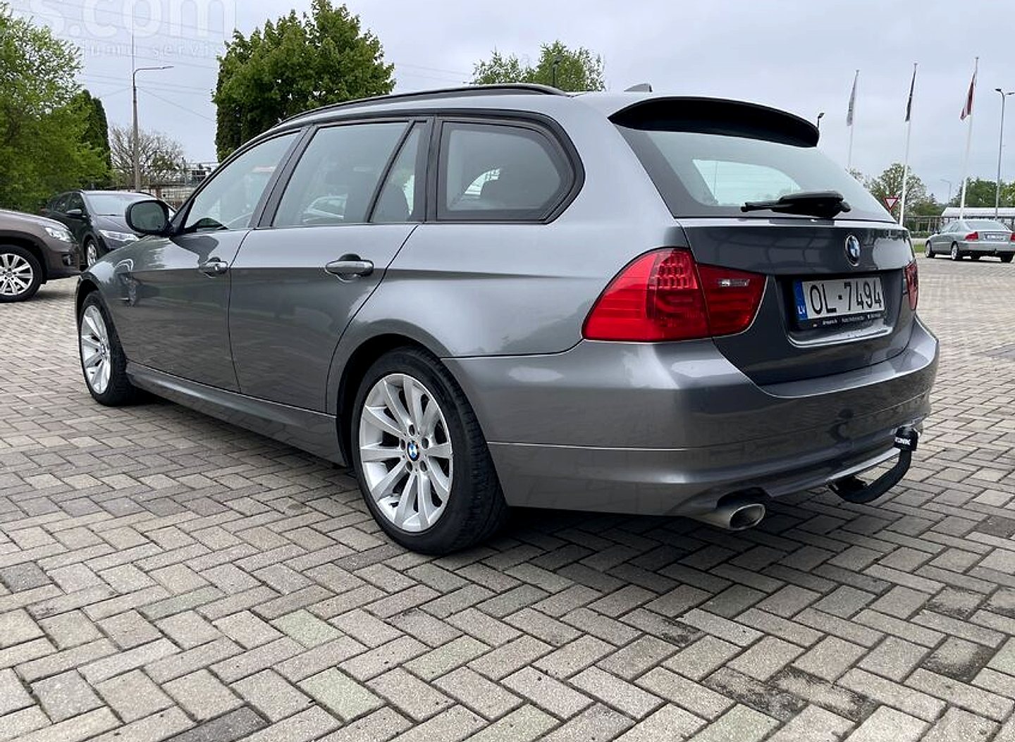 BMW 320 — foto 3