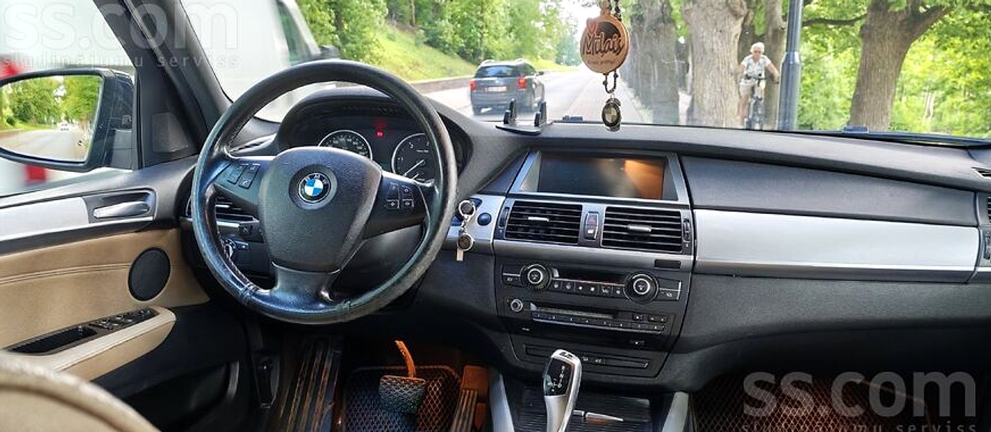 BMW X5 — foto 6