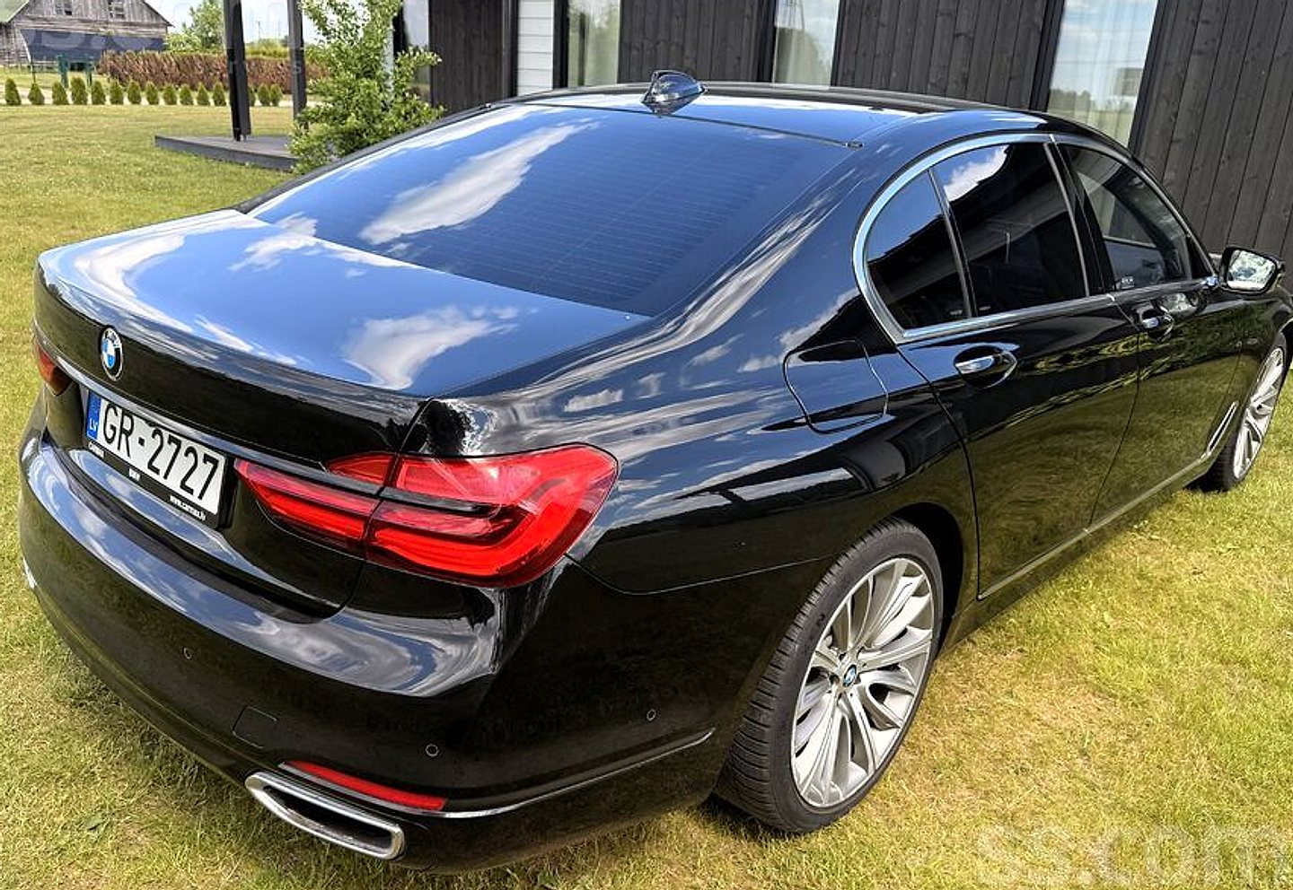 BMW 750 — foto 6