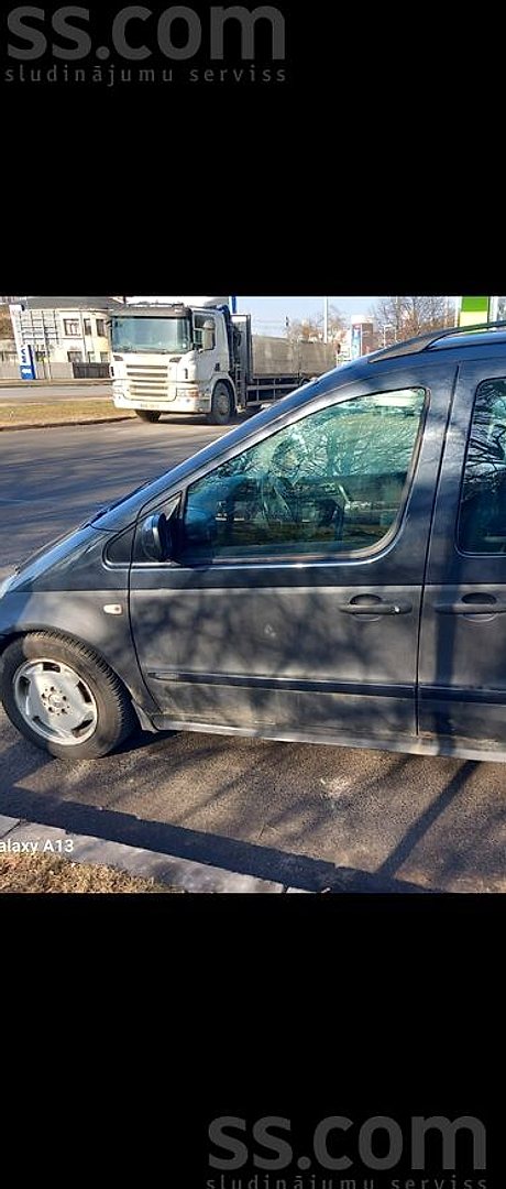 Mercedes-Benz Vaneo — foto 5