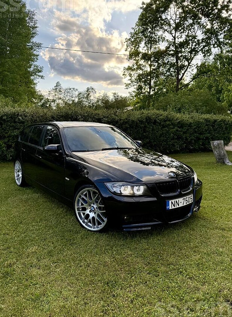 BMW 330 — foto 3