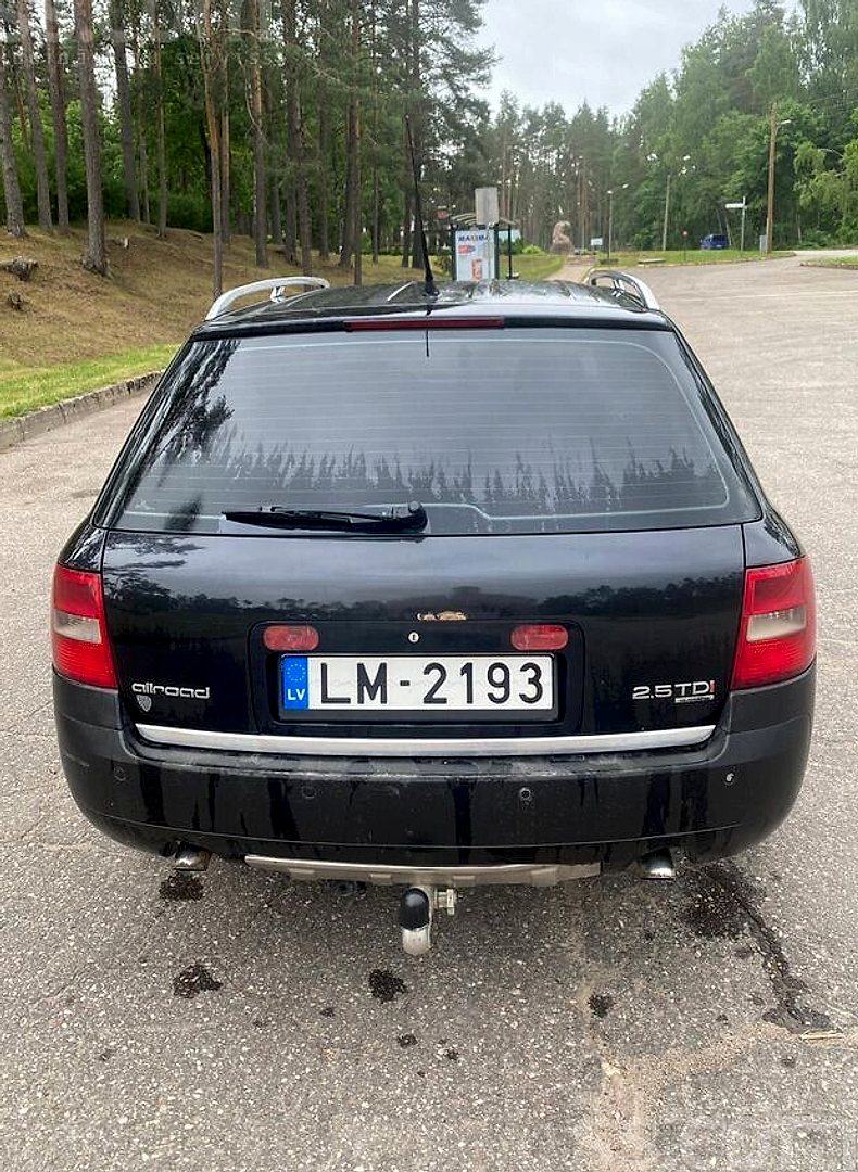 Audi Allroad — foto 3