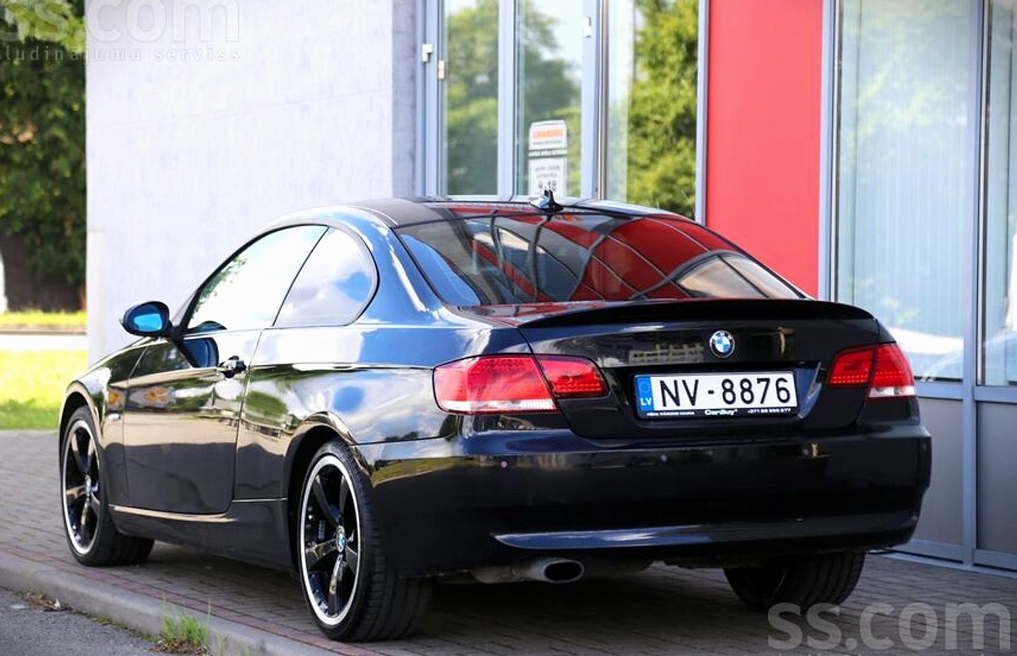 BMW 320 — foto 6