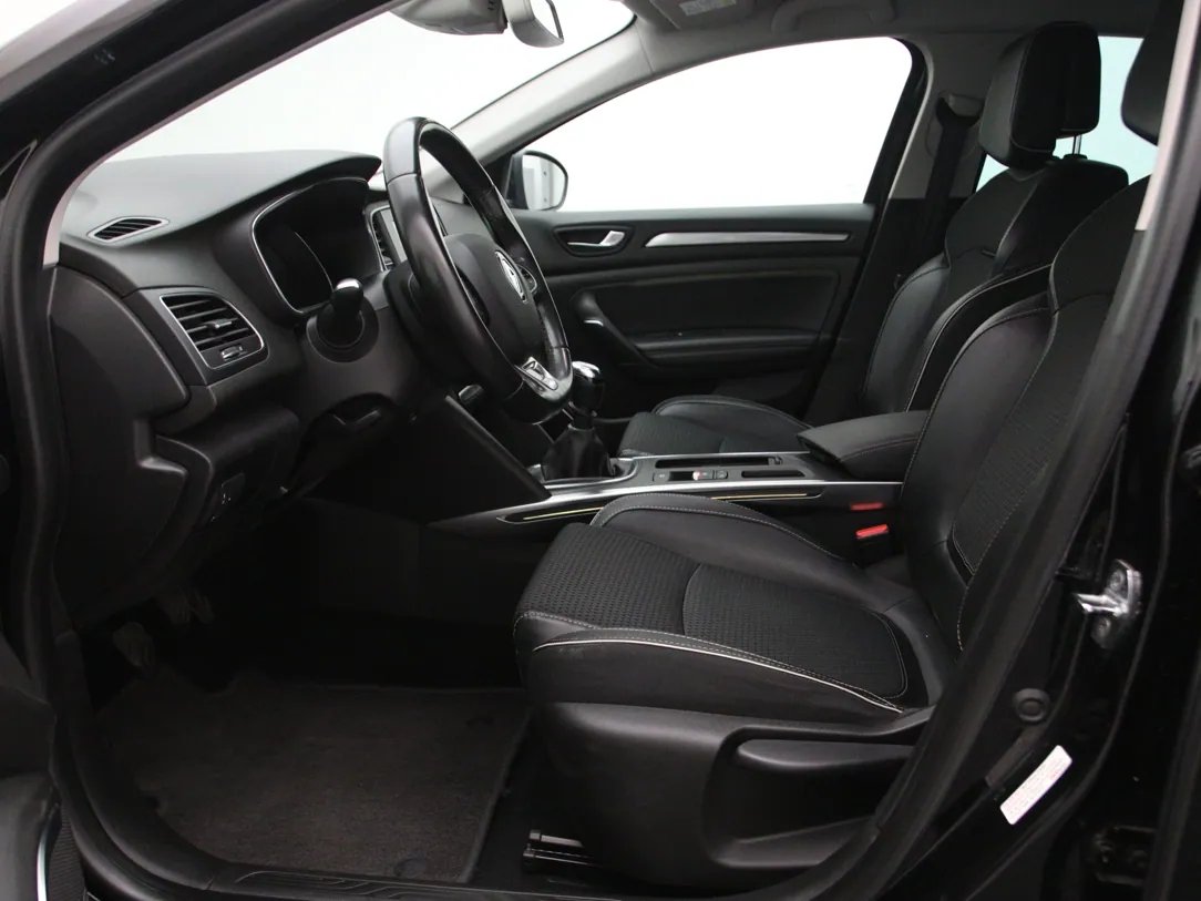 Renault Megane — foto 5