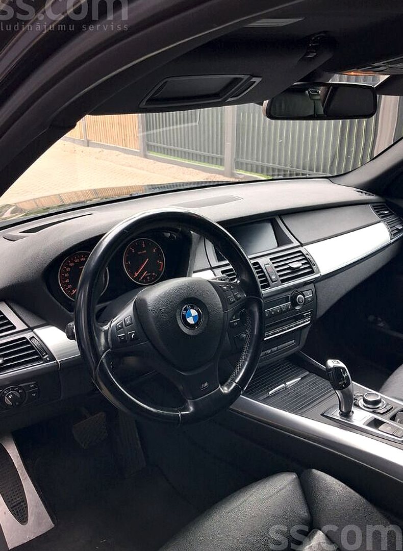 BMW X5 — foto 5